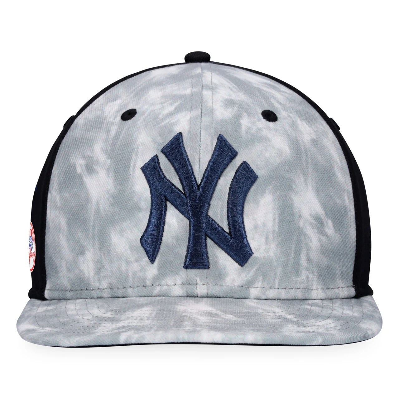 Men's New York Yankees Majestic Gray Smoke Dye Snapback Hat 4 Men's New York Yankees Majestic Gray Smoke Dye Snapback Hat - Image 2