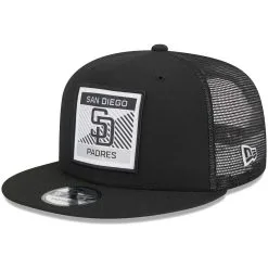 Men's San Diego Padres New Era Black Scratch Squared Trucker 9FIFTY Snapback Hat