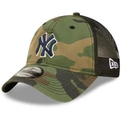 Men's New York Yankees New Era Camo Trucker 9TWENTY Snapback Hat