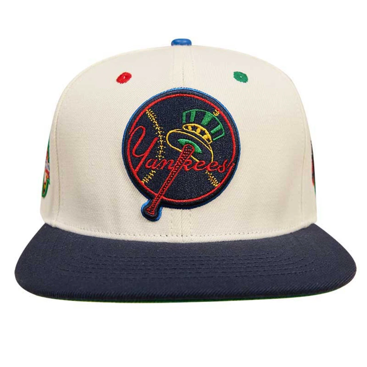 Men's New York Yankees Pro Standard White Cooperstown Collection World Baseball Classic Snapback Hat 4 Men's New York Yankees Pro Standard White Cooperstown Collection World Baseball Classic Snapback Hat - Image 2