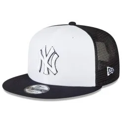 Men's New York Yankees New Era Navy/White 2023 On-Field Batting Practice 9FIFTY Snapback Hat