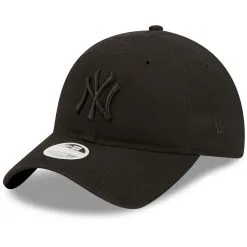 Women's New York Yankees New Era Black On Black Core Classic II 9TWENTY Adjustable Hat